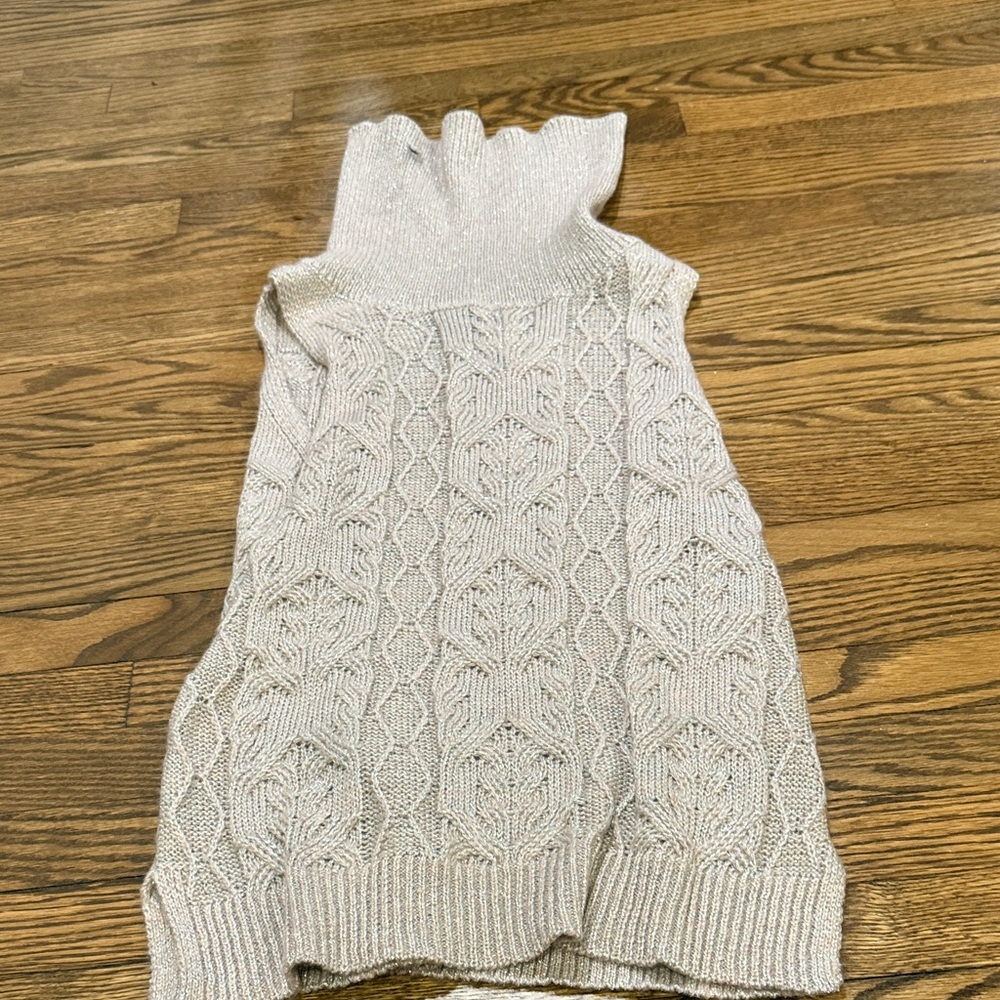 BB Dakota Textured Cream Turtleneck Sweater Size Small